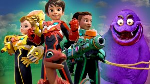 Диностер, роботы трансформеры у нас дома.