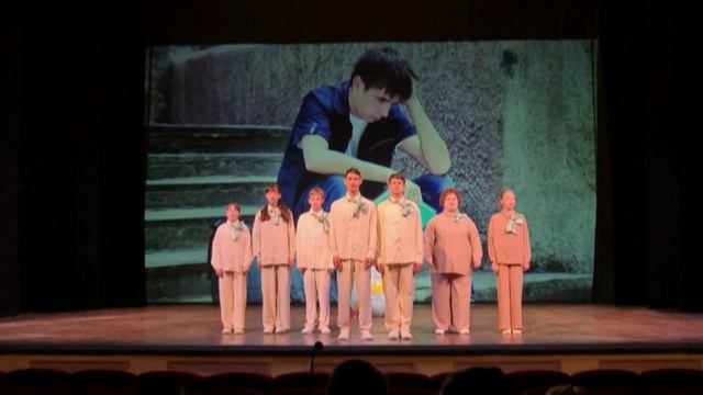 Театрализованная литературно- музыкальная композиция Так хочется жить - театральная студия Дебют ge