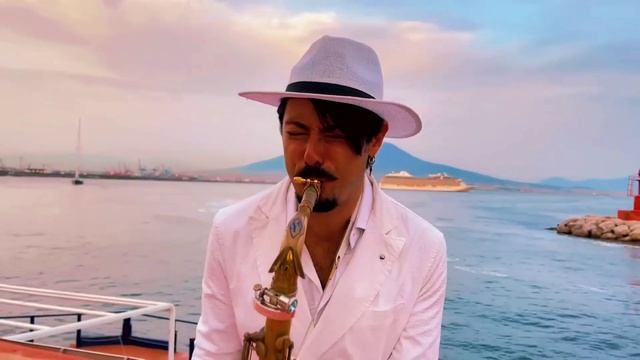 Ламбада под саксофон.