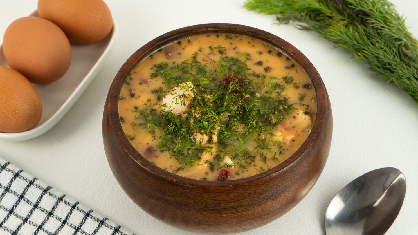 Свекольник с курицей и яйцом