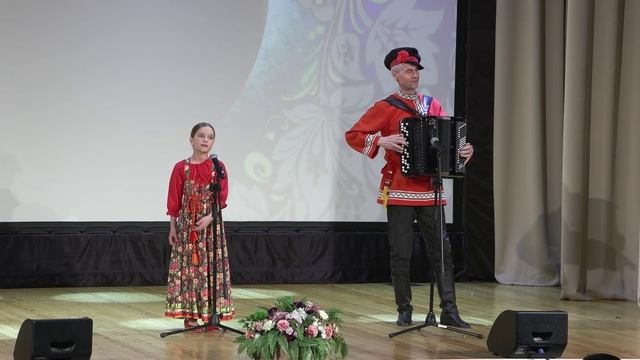 Гармонь моя исп. Ксения Гарас аккомпаниатор В.Тенсин ДШИ Фантазия