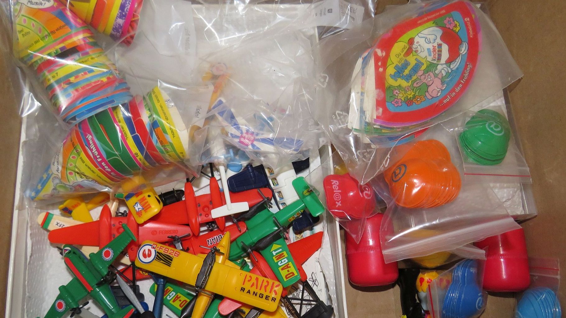 Kinder Сюрприз микс