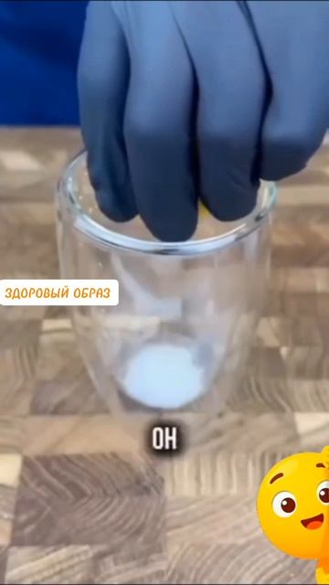 Кому помогает такое?