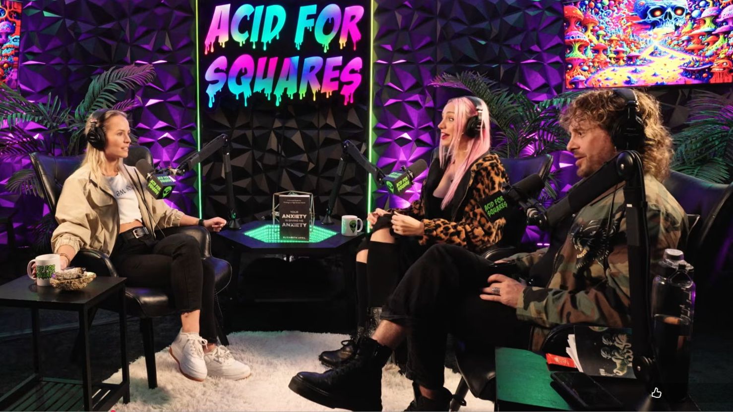 Элизабет Эйприл в гостях у  ACID FOR SQUARES