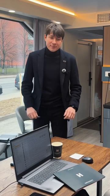 Когда включила режим принцесса но ты в продажах 