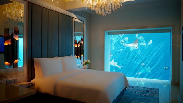 Atlantis The Palm, номер Underwater Suite
