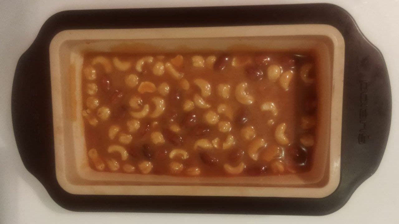 Янтарная карамель с орехами