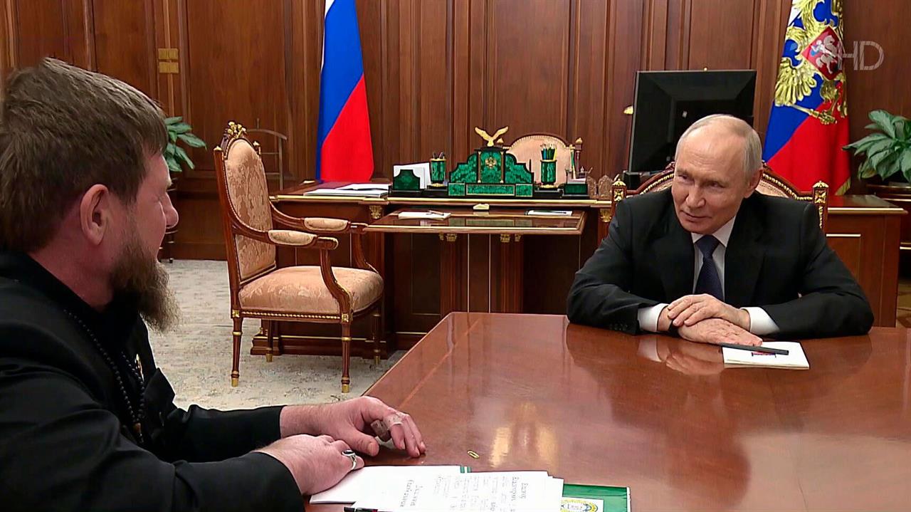 Рамзан Кадыров доложил Владимиру Путину о работе по ликвидации последствий паводков в Чеченской р...