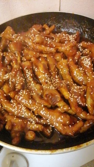 Лапки куриные
По китайски
Жареная картошечка