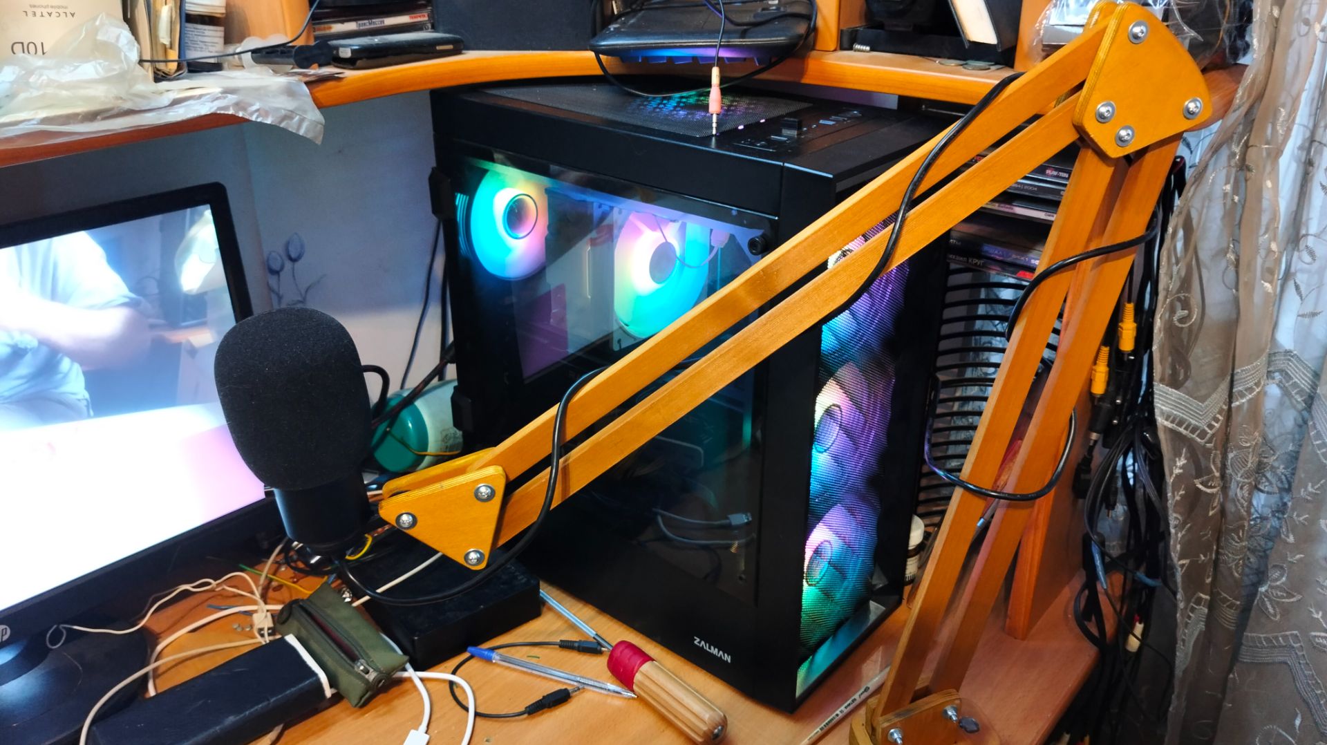 Пантограф для микрофона своими руками