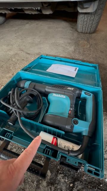 Makita HM0871