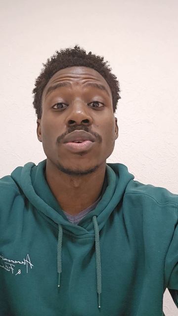 Константин Симонов. Жди меня  — читает  Einstein Thulani Mubemi