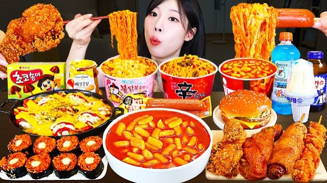 АСМР ЕДА КОРЕЯ | МУКБАНГ | ТТЕОКБОККИ | ДОМАШНЯЯ КУРИЦА НА КОСТРЕ