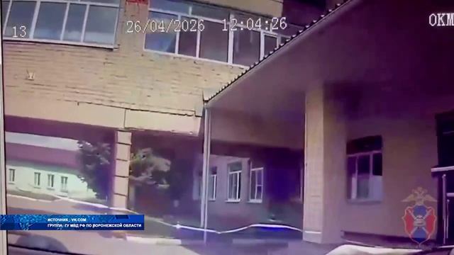 Сотрудники ДПС не только ловят нарушителей, но и помогают людям, попавшим в трудную ситуацию