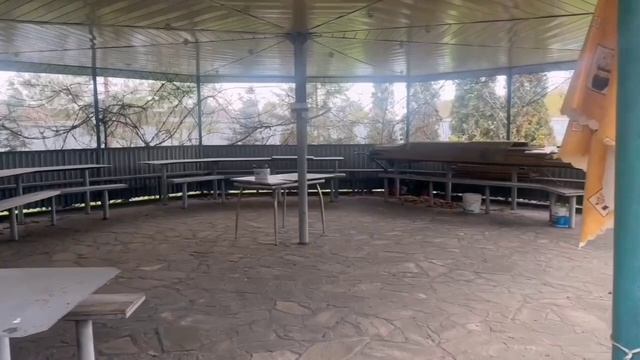 Коттедж у реки