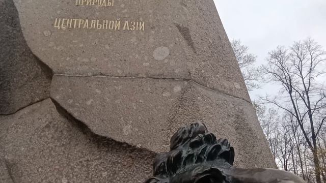 Как ИИ охраняет от вандалов памятники в Петербурге. Испытано на себе)
