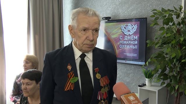 Юрий Павлович Воронков провел встречу с подопечными Дома-интерната для престарелых и инвалидов