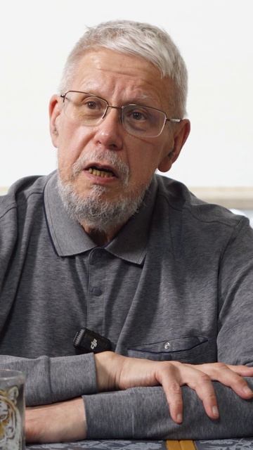 РОССИЯ ВЕДЁТ ТЯЖЕЛЕЙШУЮ 