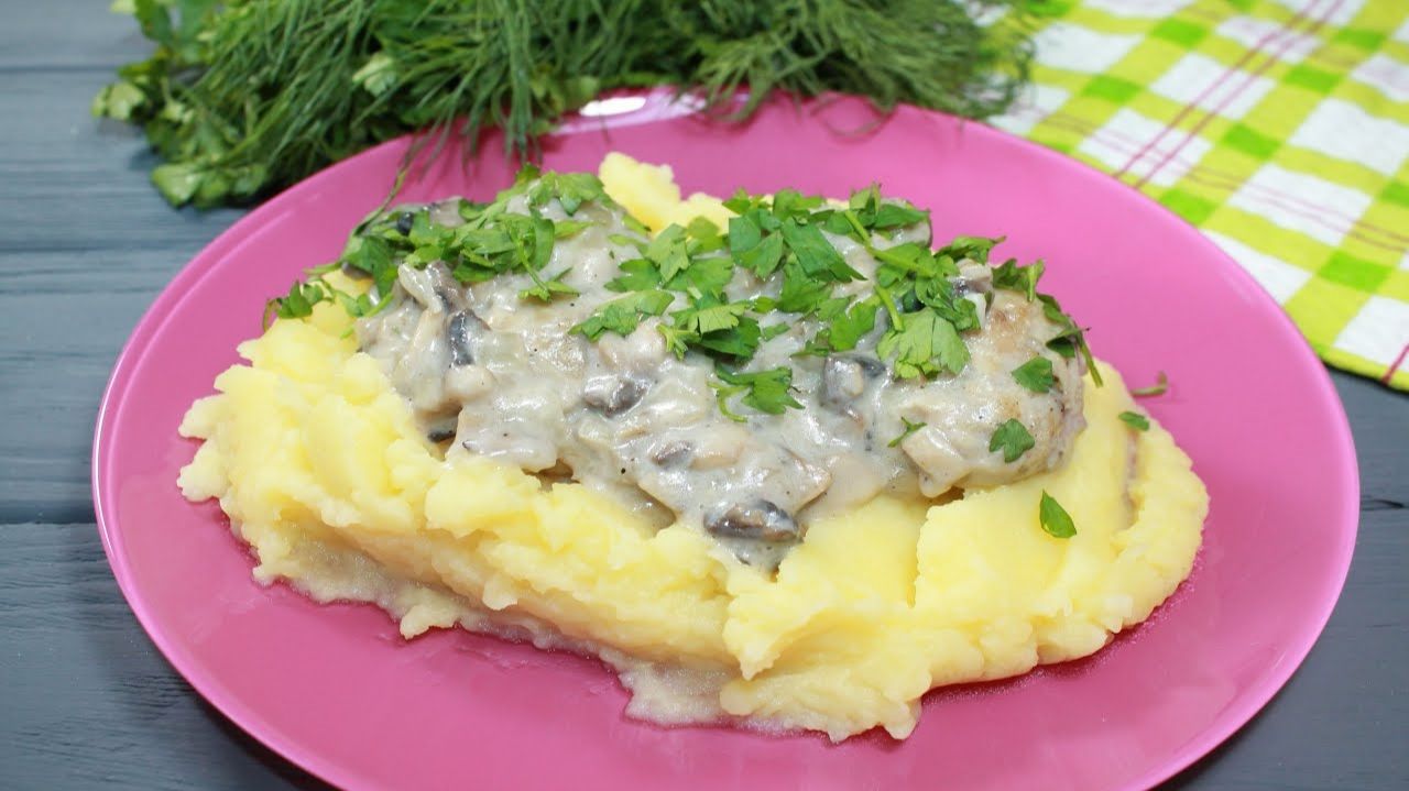 Идеальная подлива к любому гарниру. Подходит на ОБЕД или УЖИН и готовится просто.