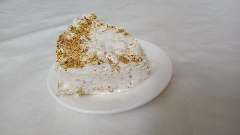 Эффектный торт-мороженое фисташковый