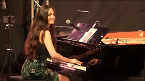 Ladyva - Epic Boogie Woogie Explosion with Big Band - Live