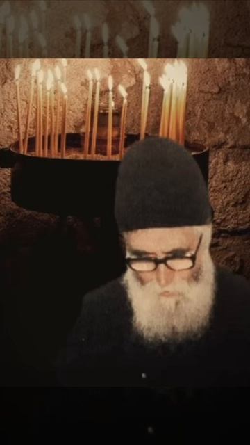 ☦ Преподобный Паисий о необходимости подходить ко всему с вниманием и рассуждением.🙏