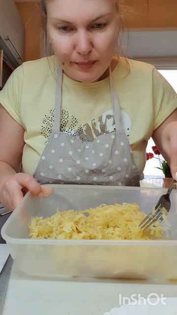 Когда на улице холодно меня тянет на майонезные салаты🤭Сегодня дождь, прохладно, завтра обещают