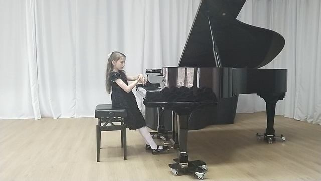 Елизаровская Анна - Ж.Меньюр Меланхолическая рыбка; А. Роули В стране гномов