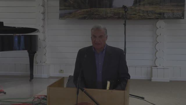 Благодать научает любить.. (Виталий  Корчевский)