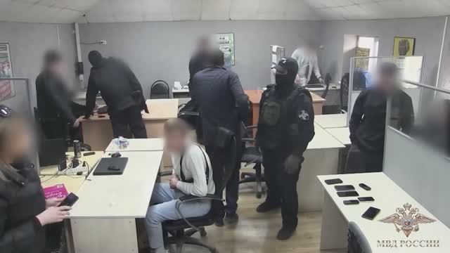 В Саратове вынесли приговор участникам преступного сообщества. «Законность» с Диной Батуровой