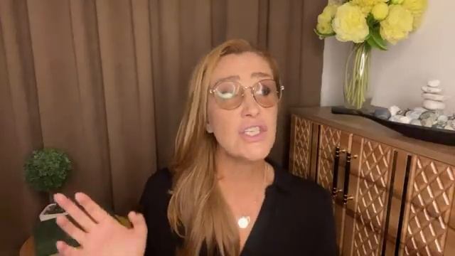 Клиент-уезжает-гипс-снимают: Снежана Егорова (архив)