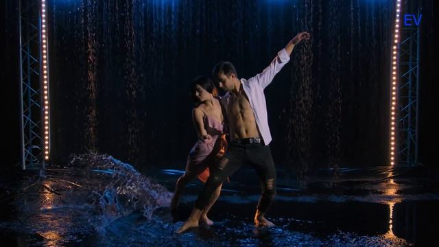 EV  КАРИЕ ГЛАЗА КАК ОСЕННИЙ МЁД       АВТОРСКАЯ ПЕСНЯ