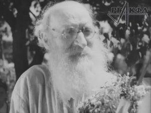 Долгожитель Василий Тишкин в свои 142 года (киножурнал «Новости дня», 1947 год)