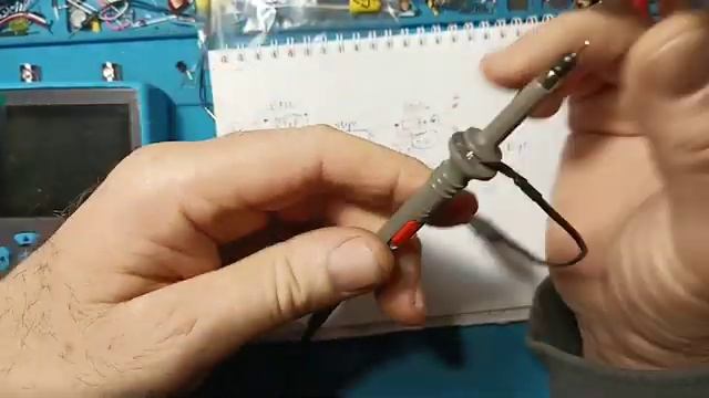 296. ПОЧЕМУ лучше применять делитель щупа осциллографа 10Х чем 1Х    17-15