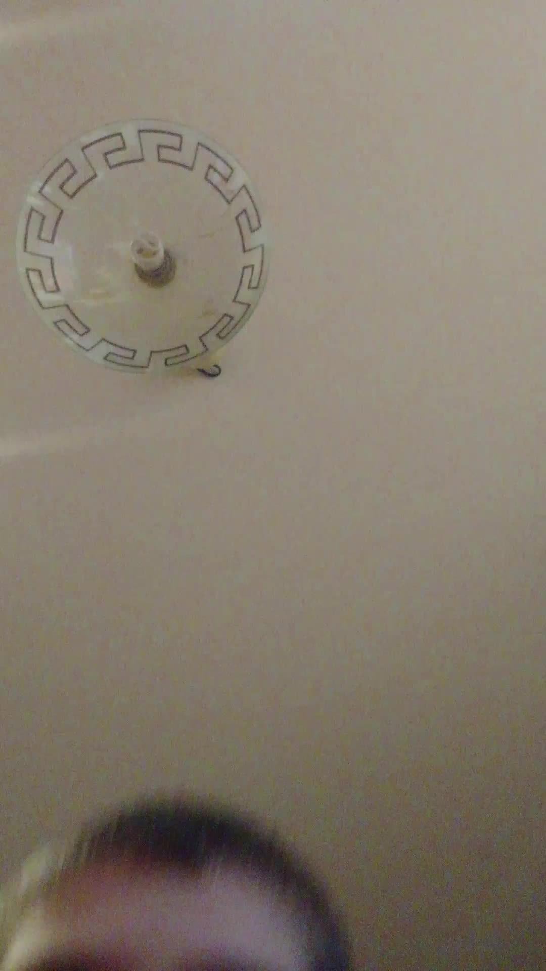 пока не заглянет в какой то популярный я не выключу стрим