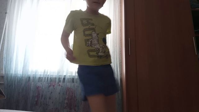 как попросили подписчики Я так и сделал друзья интересные видео сплясал для вас вы попросили в комме