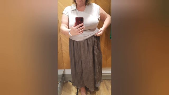 Примерки в КОТОN, Баба на чайник