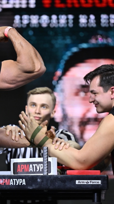 МИРОВОЙ РЕКОРД В ОТЖИМАНИЯХ