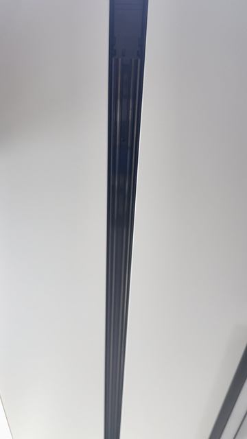 Встраиваемый трековый шинопровод в натяжном потолке 220V