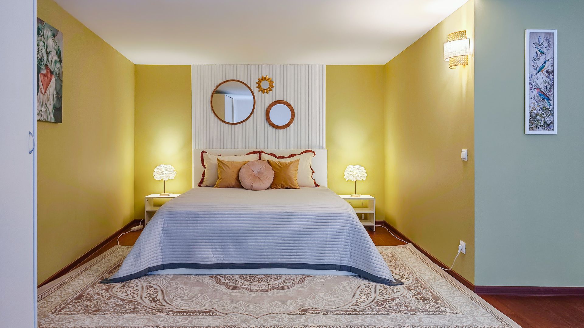 Петербургская классика у Эрмитажа: Невский 18