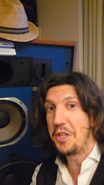 Как случайно испортить динамик легендарной акустики JBL 4344?