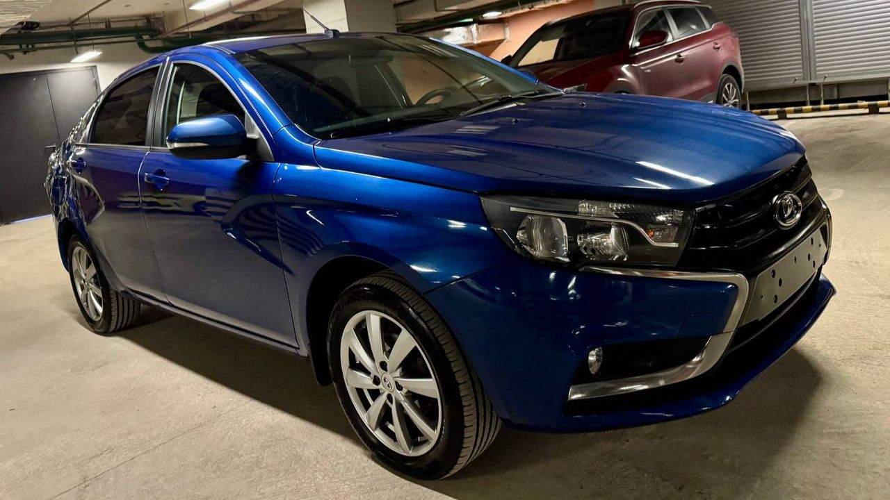 Lada Vesta; 1.6 МT; 2021; Синий