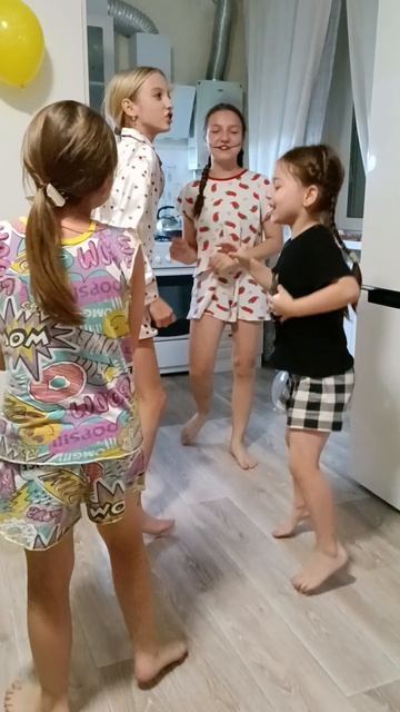 света и олеся и маша и диана день рождения дети праздник 13 сентября