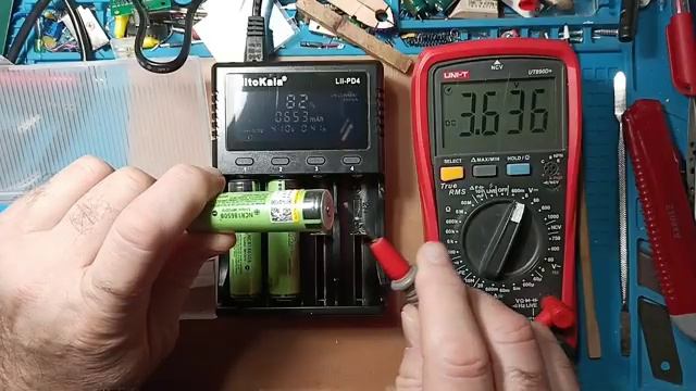 259. Как определить ПОЛЕЗНУЮ ёмкость аккумулятора 18650 LiitoKala Lii-PD4 Просто и доходчиво    09-5