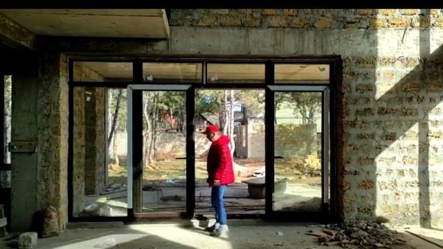 Не дорогой PSK портал параллельно-сдвижной с глухой фрамугой вверху