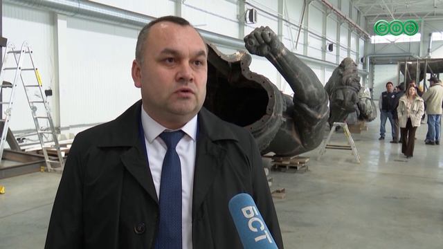 Реставраторы обнаружили на памятнике С.Юлаеву серьезные дефекты, которые ранее были скрыты