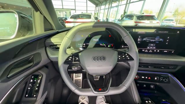 Новый Audi Q5 S Line Quattro (2026) — обзор салона и экстерьера