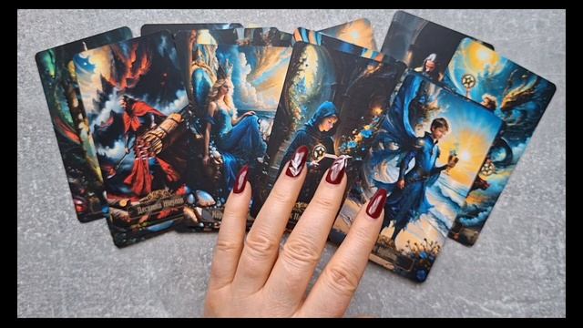 ТАРО ОТНОШЕНИЯ 🤔🤫 Ждать или отпустить ?🤫🤔