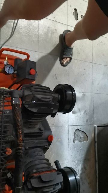 Дима и проверка компресора