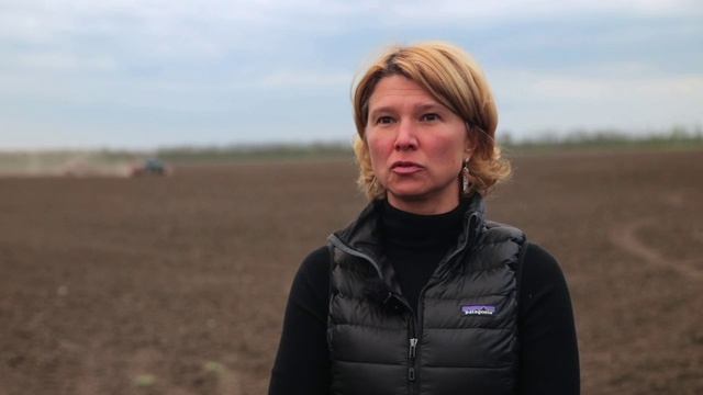 Министр сельского хозяйства Оксана Лут ознакомилась с ходом весенних полевых работ в Ставроп. крае